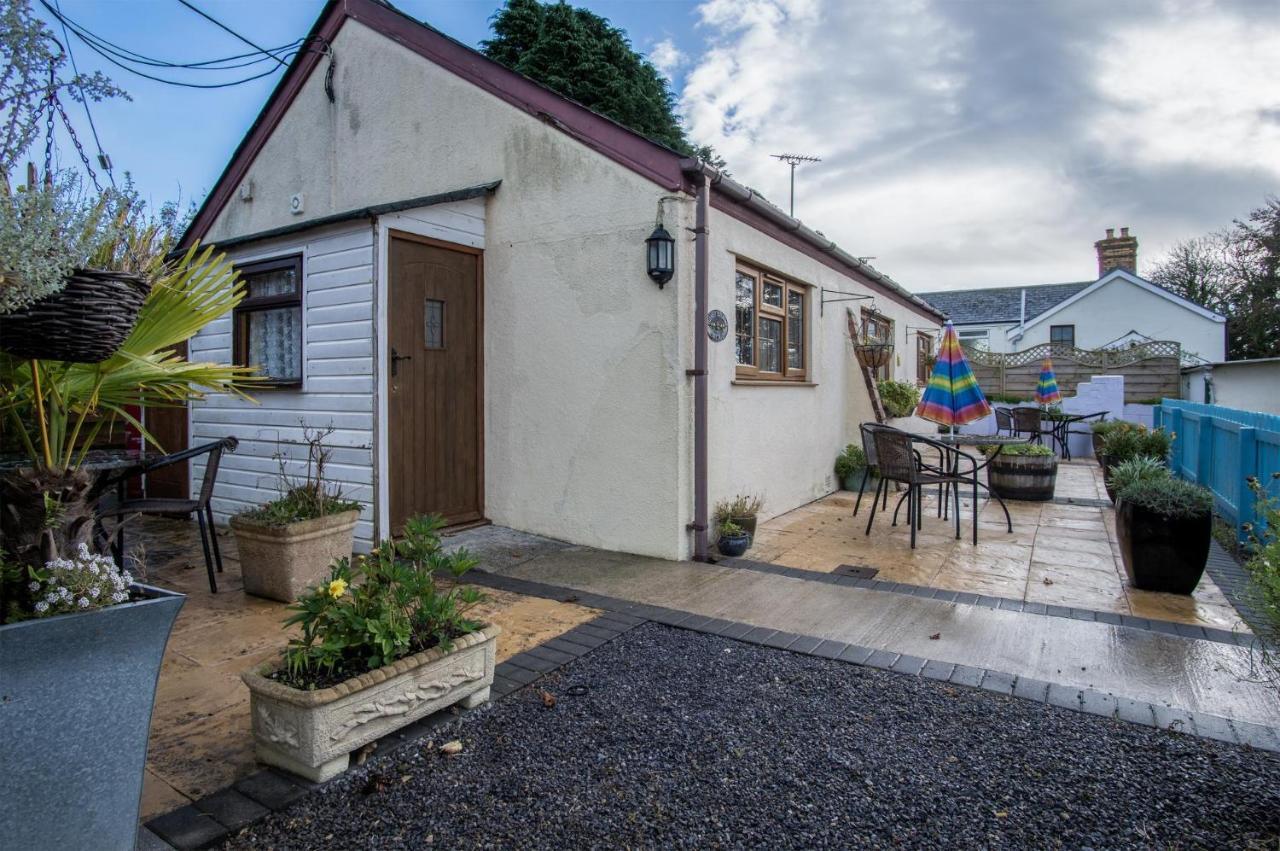 Honeysuckle Cottage - 1 Bedroom Cottage - Amroth Zewnętrze zdjęcie
